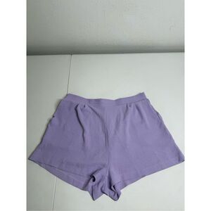 Iris Women’s Lavender Shorts Elastic Back Pockets Size L See Description